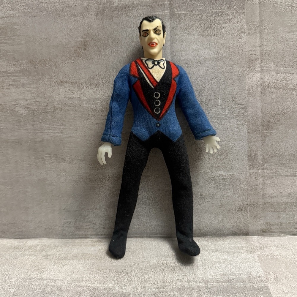The Dreadful COUNT DRACULA 8" Glow-in-the-Dark Mad Monsters Vintage 1971‎ Mego